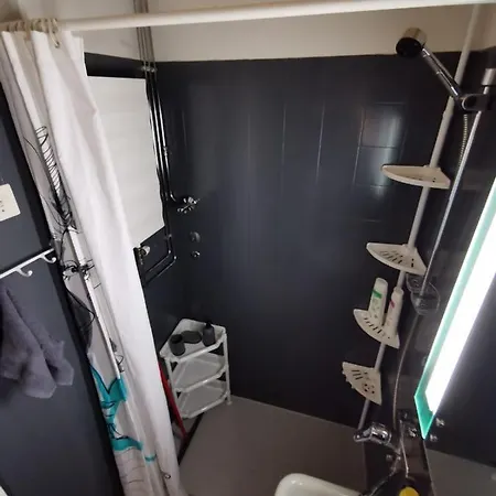 Cozy In The Center *