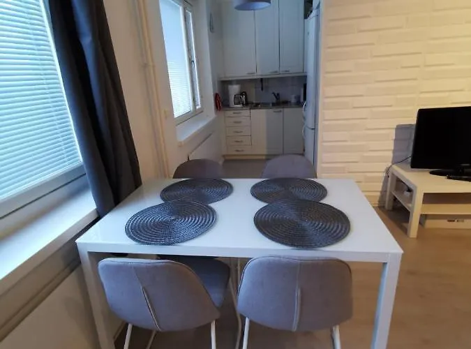 Cozy In The Center *